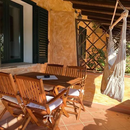 Κατάλυμα σε φάρμα Lu Branu