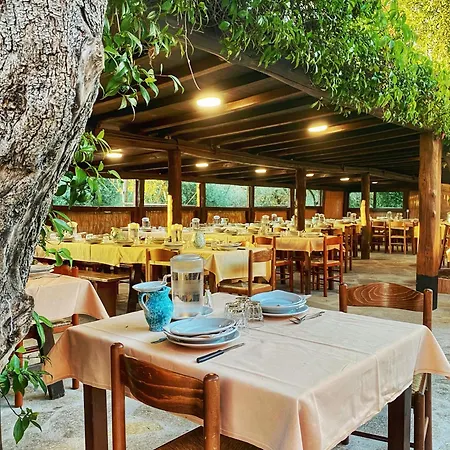 Κατάλυμα σε φάρμα Lu Branu *