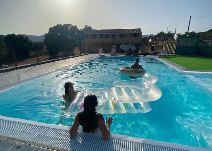 Çiftlik konaklama Lu Branu *